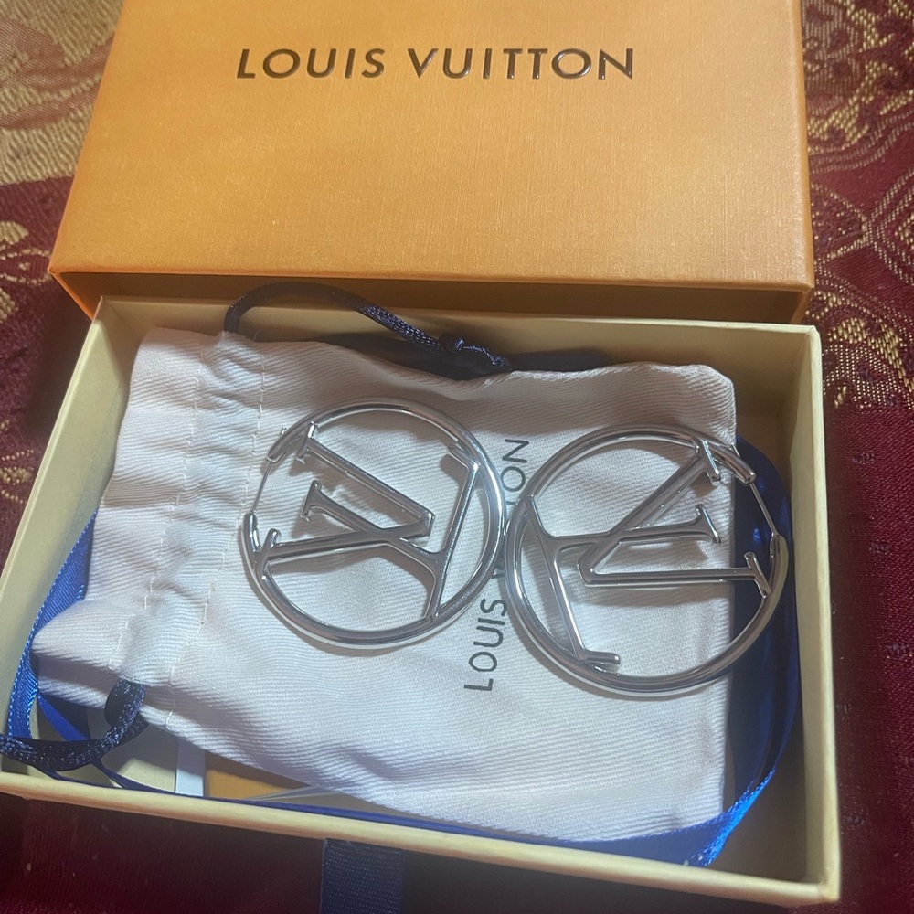 Louise lv large earrings silver tone